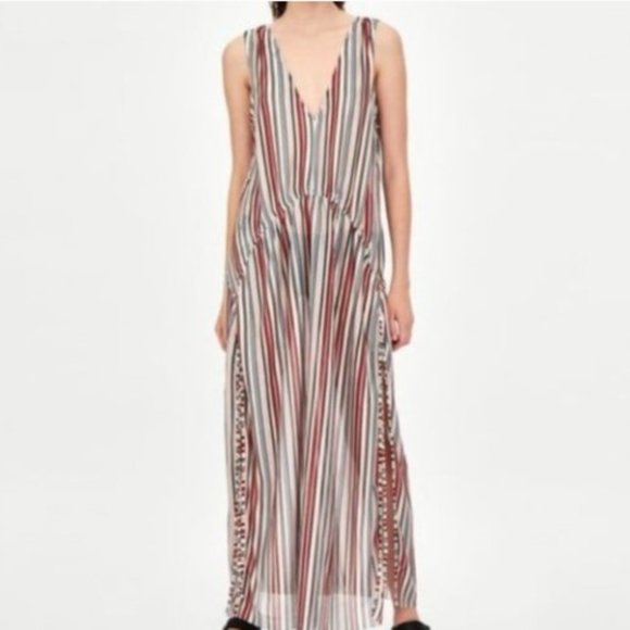Zara Stripe V-neck Knit striped Summer Dress NWOT 🎈HOST PICK x2🎈 - Picture 1 of 15
